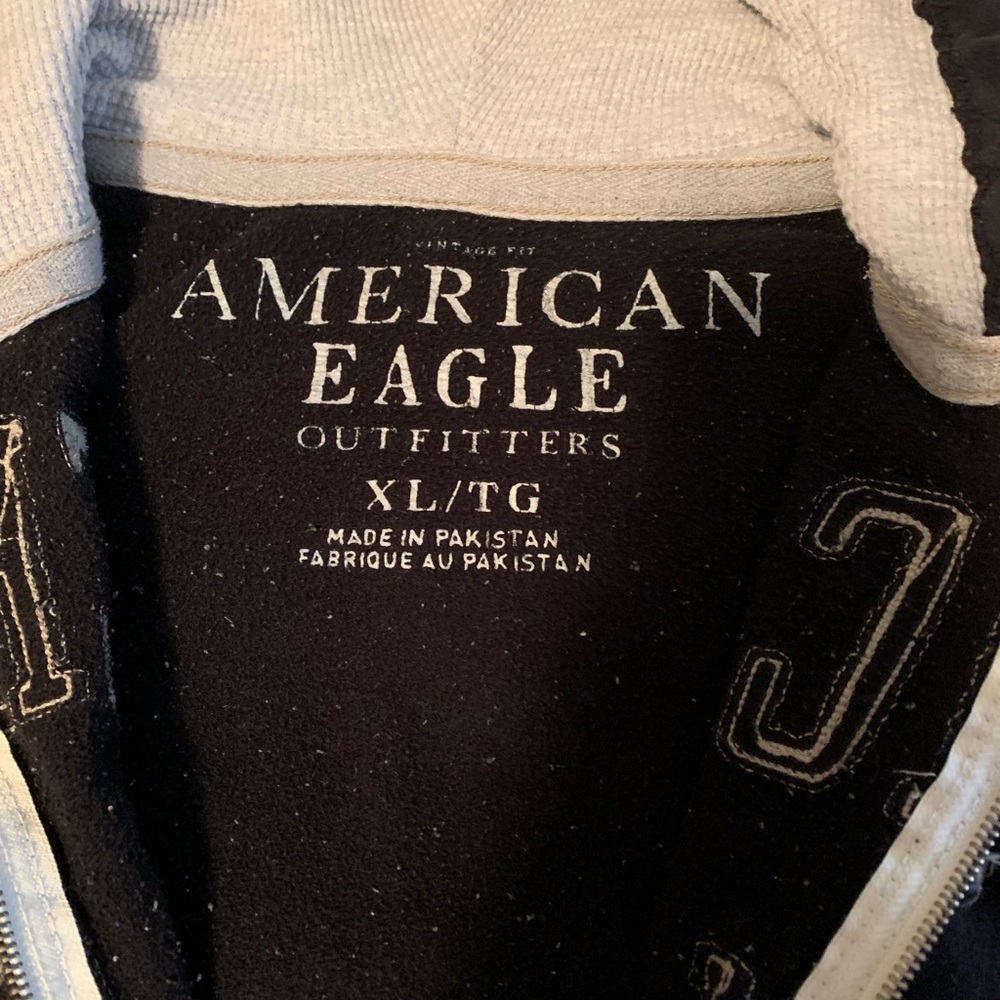 Vintage 90’s American Eagle Black and Gray zipper sweatshirt Hoodie - Picture 3 of 5